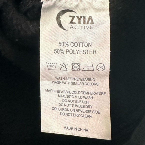 ZYIA Active Hooded Slight Crop Black Activewear Sweatshirt Size Small - Picture 6 of 7